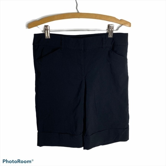 Anne Klein Black Bermuda Shorts Women’s Sz 4 - Picture 1 of 7